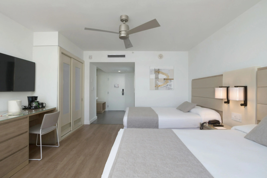 Riu Plaza Miami Beach