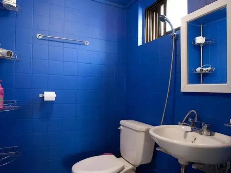Blu Guest House 1