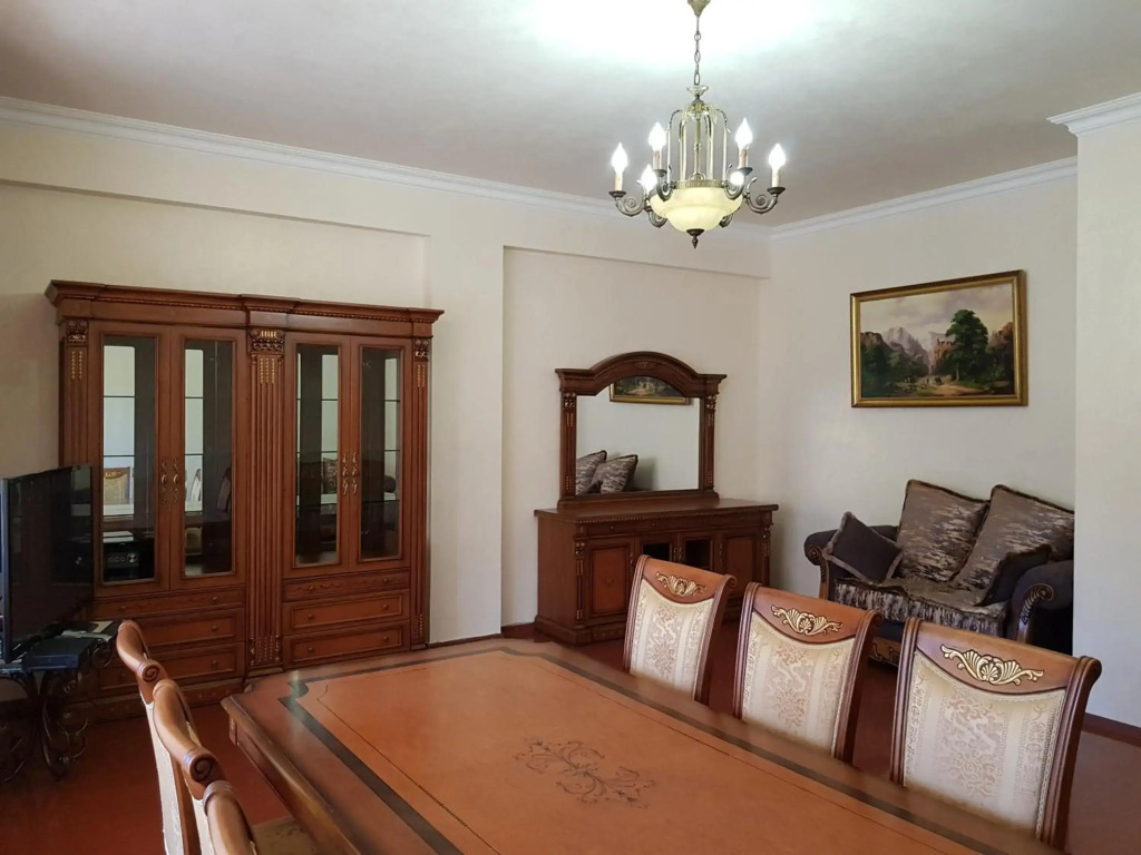 Northern Avenue 2 bedroom Deluxe apartment with Balcony HH644