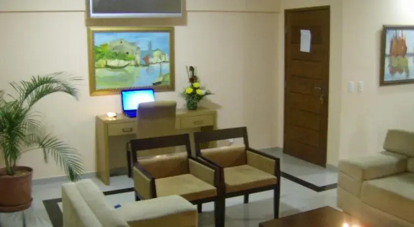 Don Limpone Apart Hotel