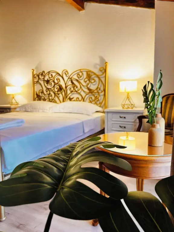 Milestone Otel
