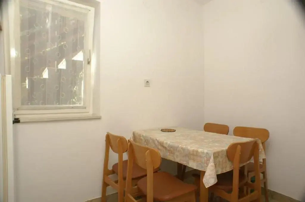 Apartments Mirja - 50m from the sea