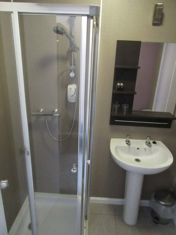The Breadalbane Arms Room Only Hotel