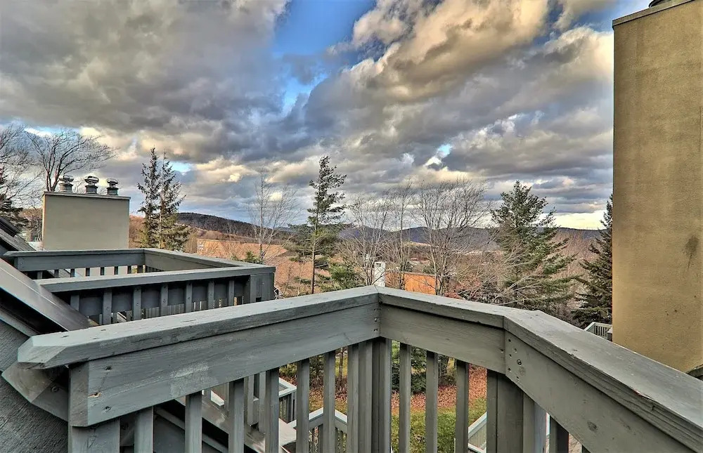 Mg 3e03 - Location! Location! 1br/1ba Steps To Mountain