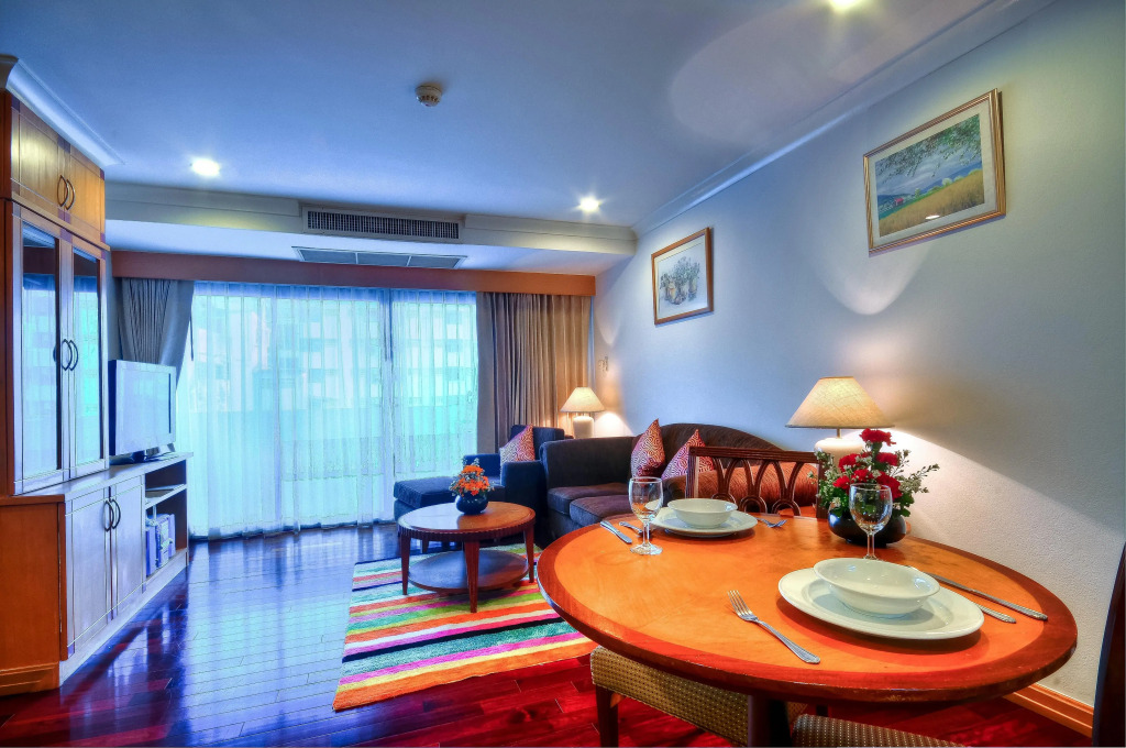 Admiral Suites Executive Serviced Apartment