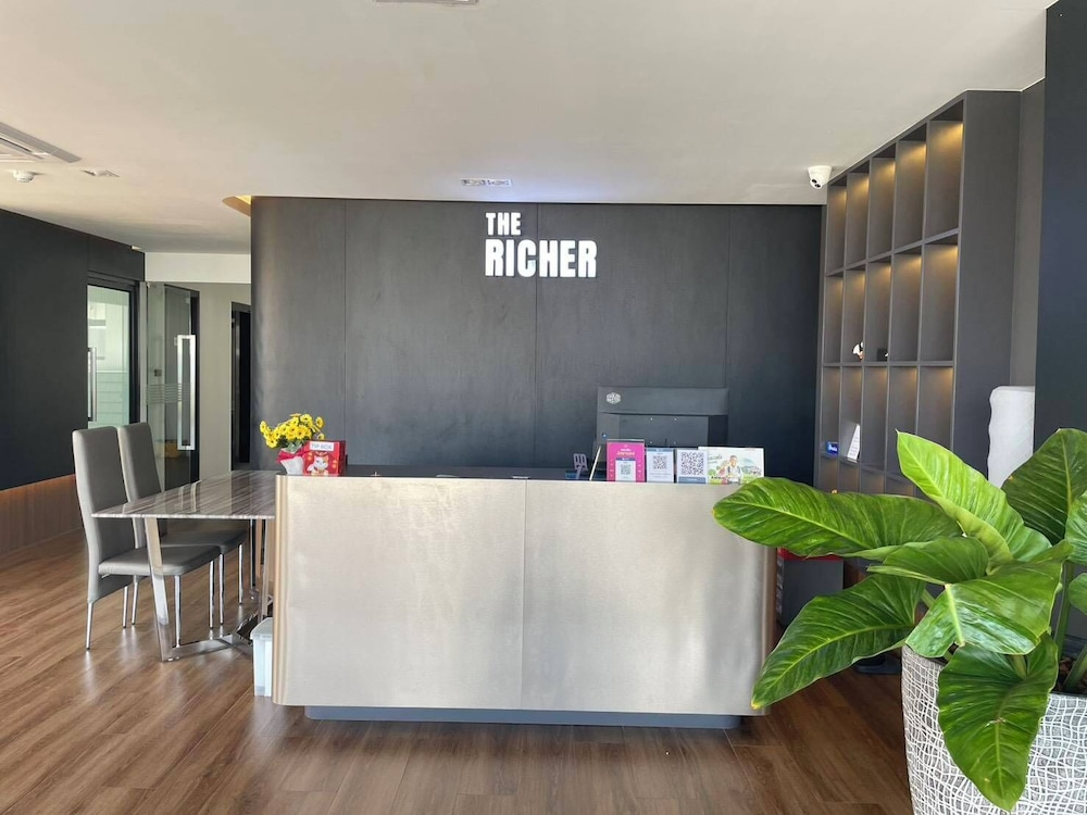 The Richer Ratchaburi