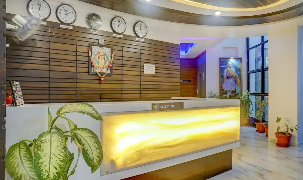 Treebo Hotel Shivas