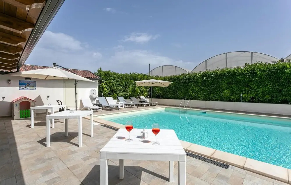 Stunning Home in Punta Cirica With 4 Bedrooms, Wifi and Outdoor Swimming Pool
