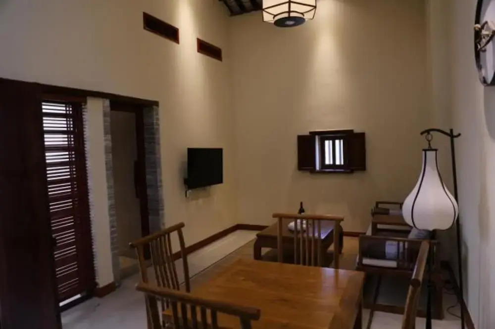 Deng Stone House Pastoral Resort