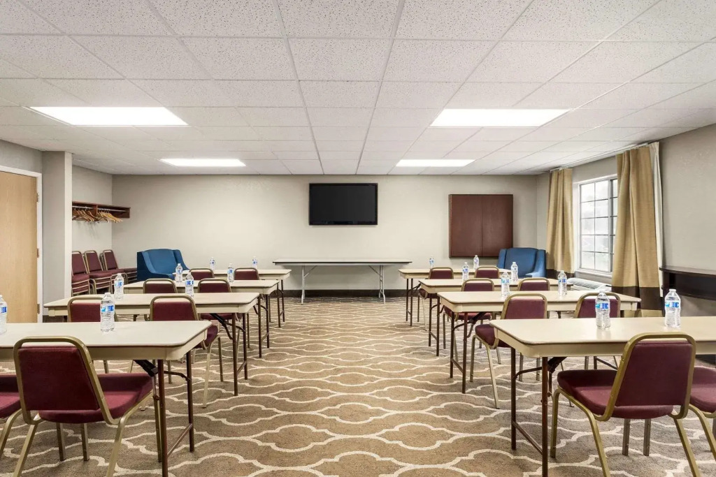 Country Inn & Suites by Radisson, Stillwater, MN