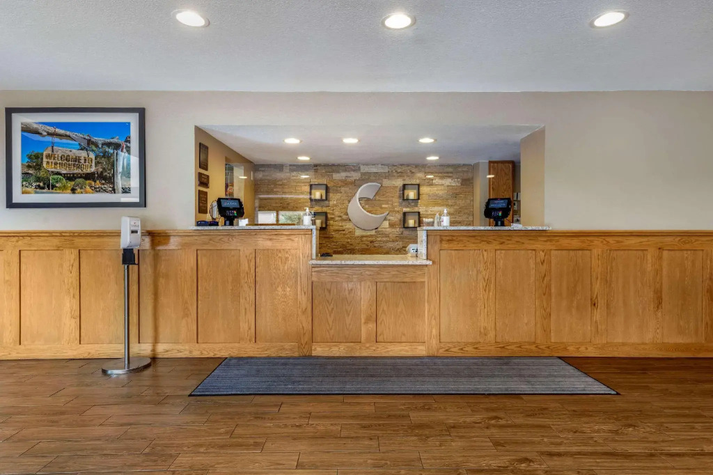 Baymont Inn & Suites