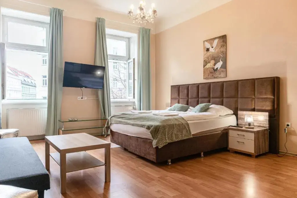 Spacious 2BR Shared Apt, Ideal for Long Stays in Vienna