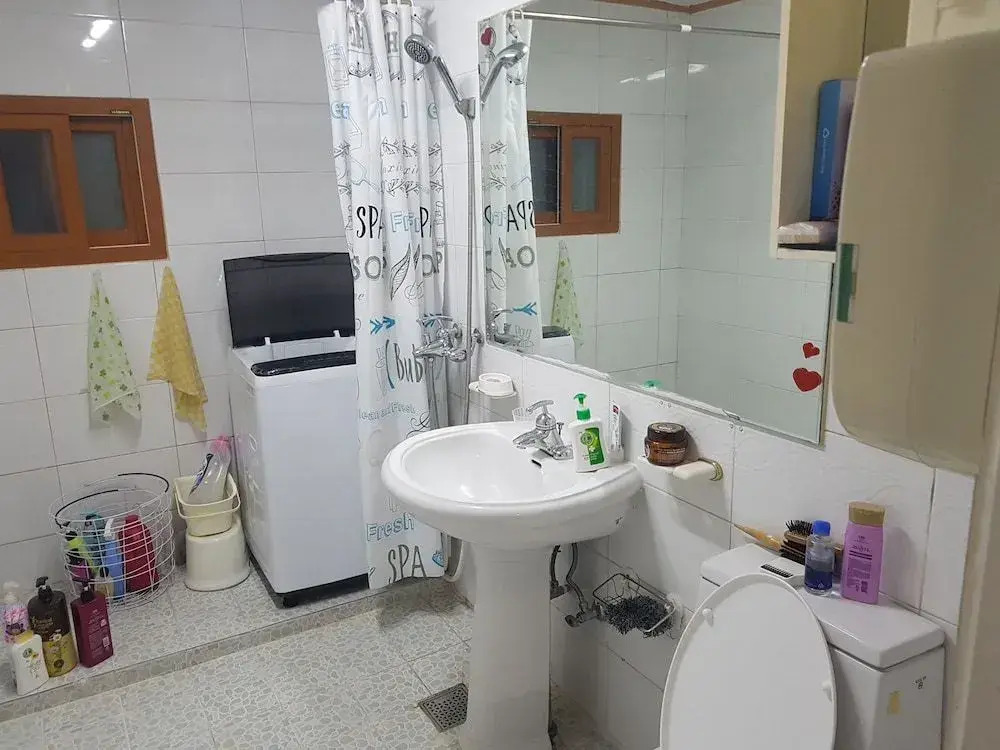 Kona House - Hostel