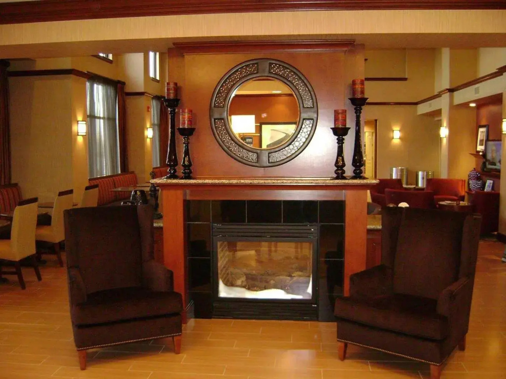 Hampton Inn & Suites St. Louis/South I-55