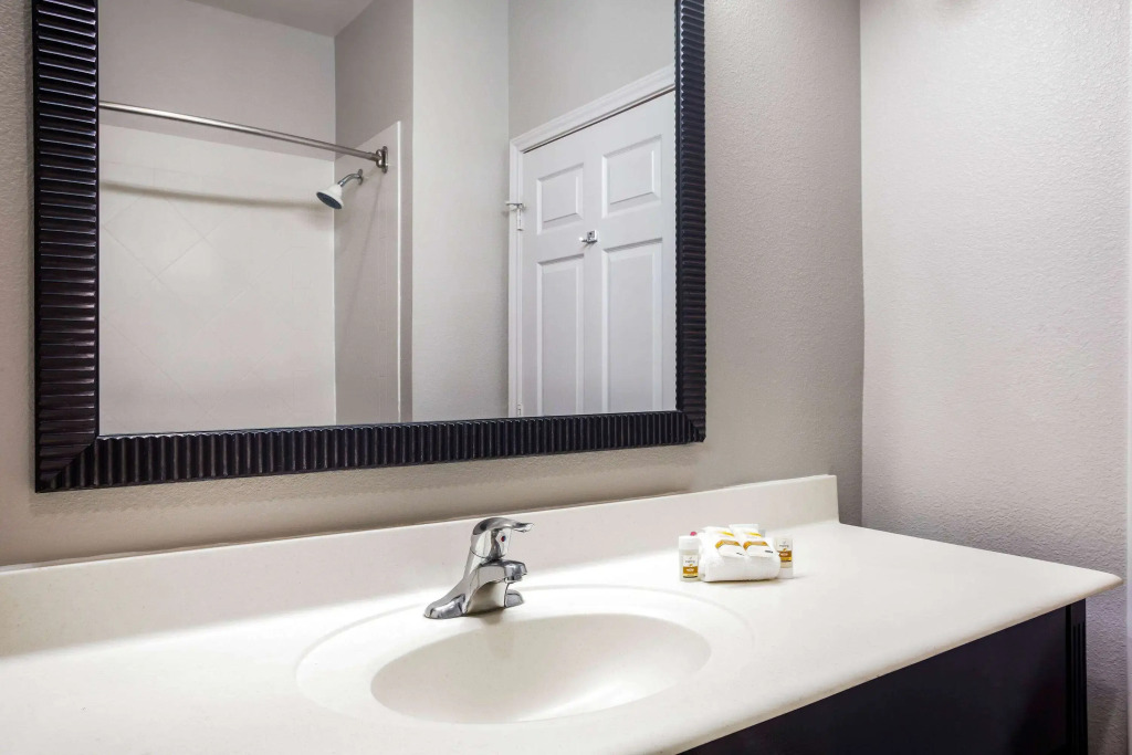 La Quinta by Wyndham Columbus TX
