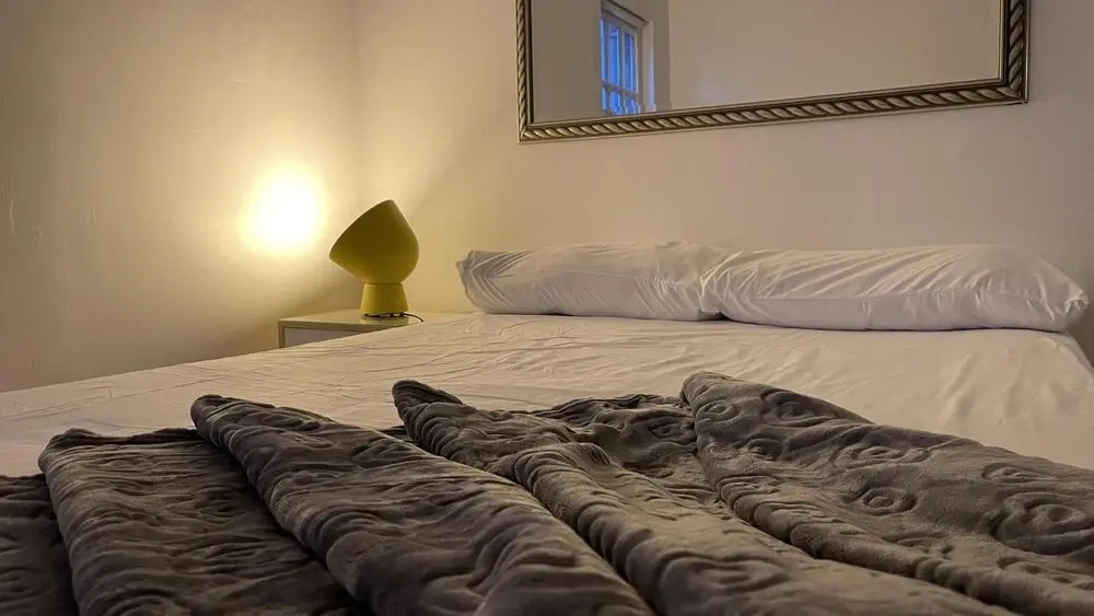 Lovely Flat Near Train Station and Central London
