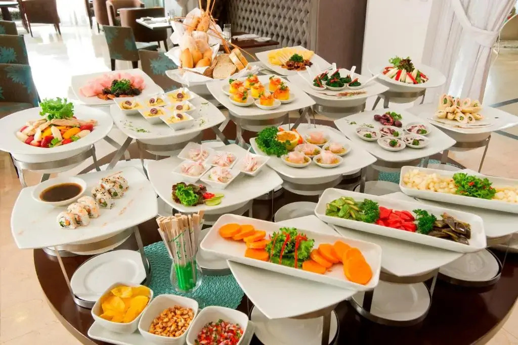 Radisson San Isidro Hotel & Suites