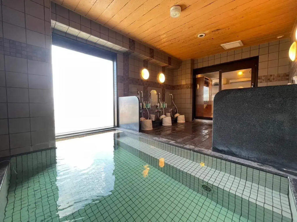 Hotel Route-Inn Fukui Ekimae