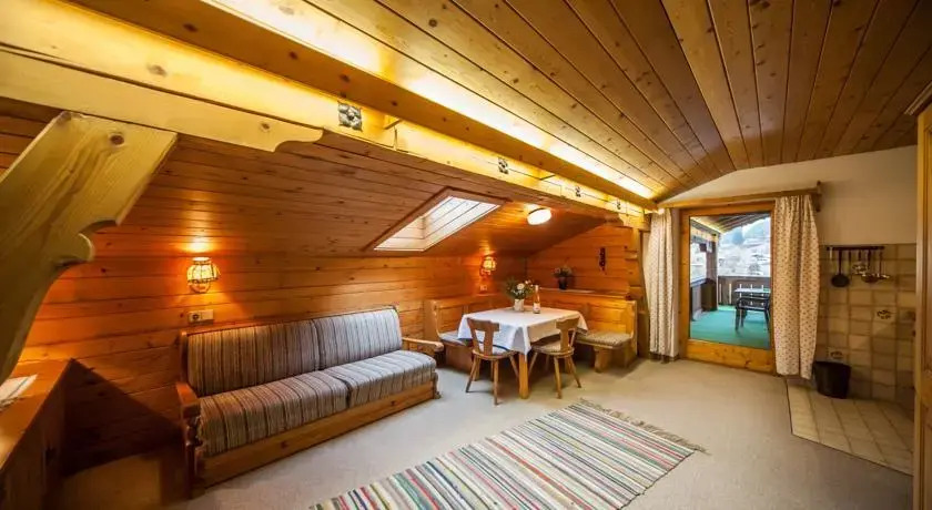 Ferienhaus Larinmos