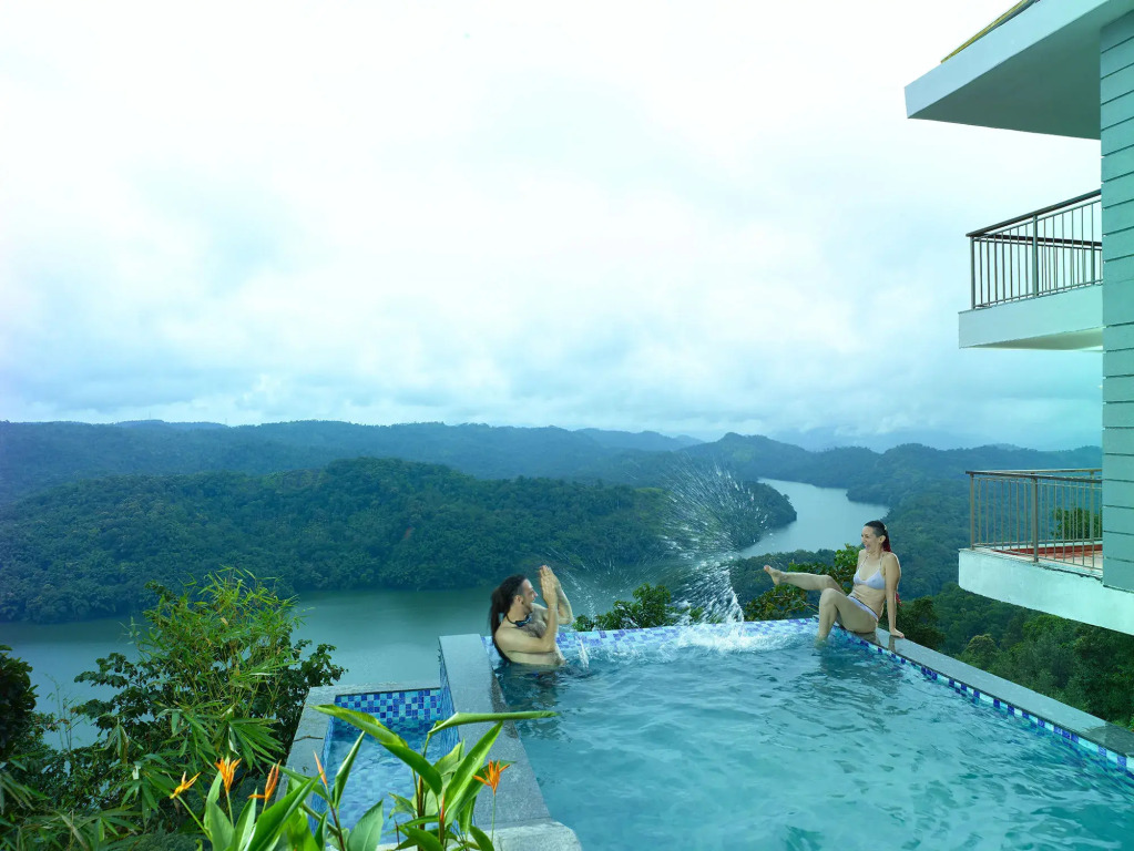 Ragamaya Resort & Spa Munnar