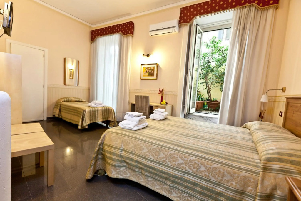 B&B MediNaples