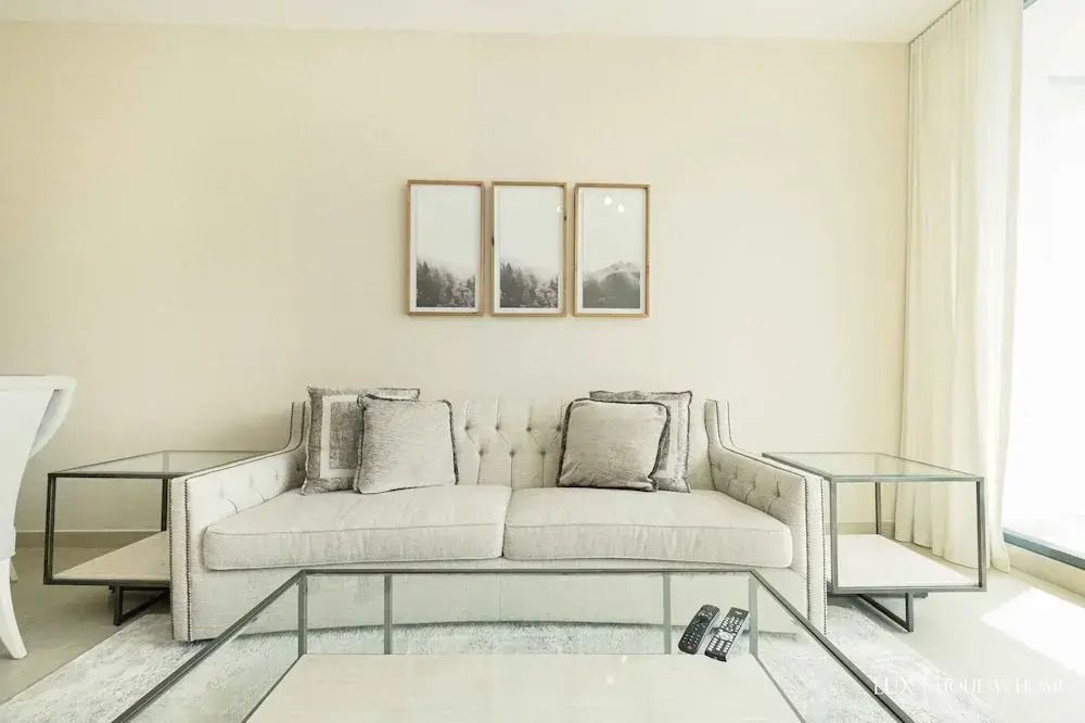 LUX Contemporary Suite View 7