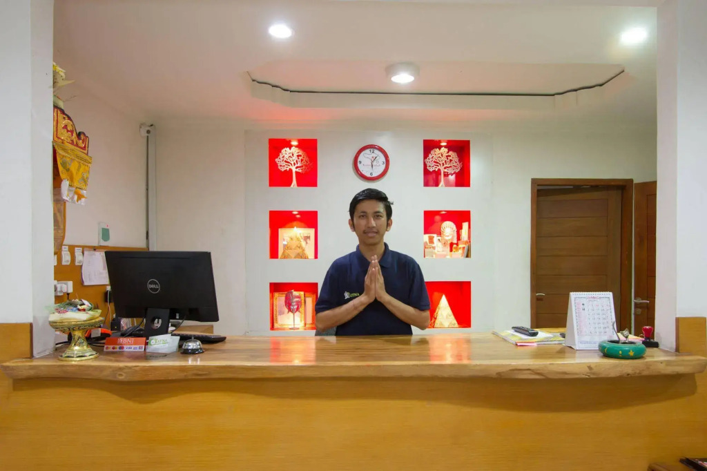 Hotel Ratna