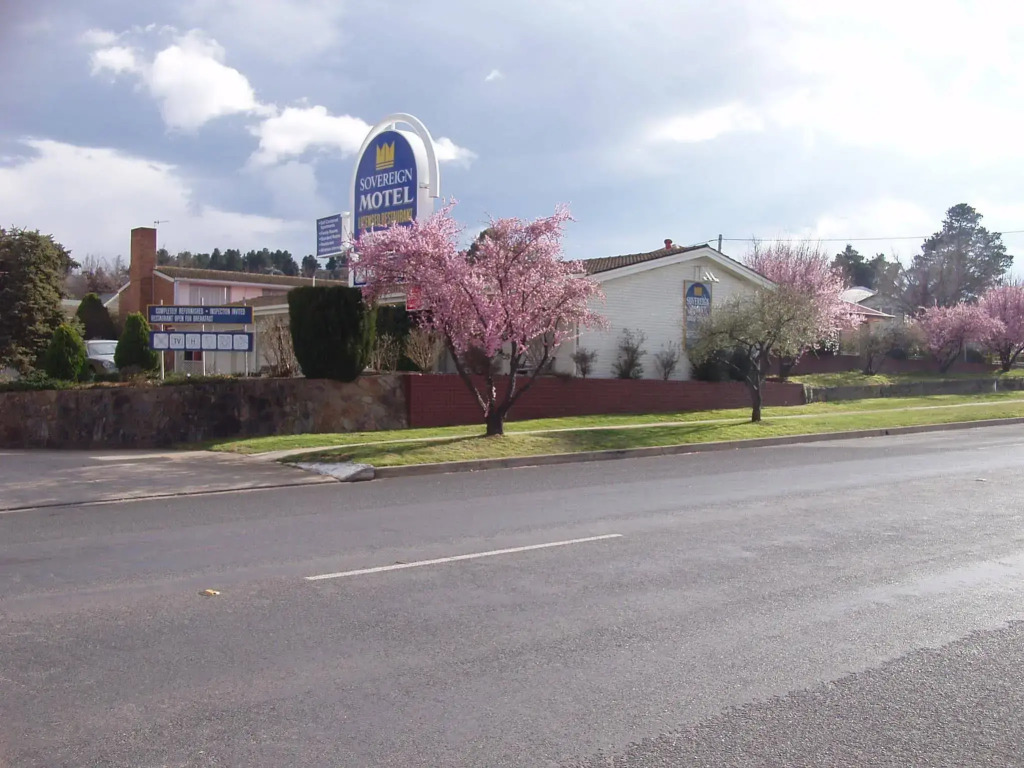 Redhill Cooma Motor Inn