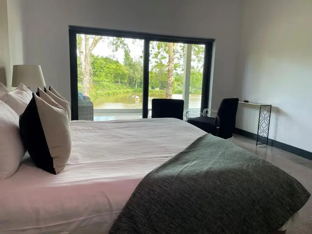 No.6 South View Lodges, Exeter