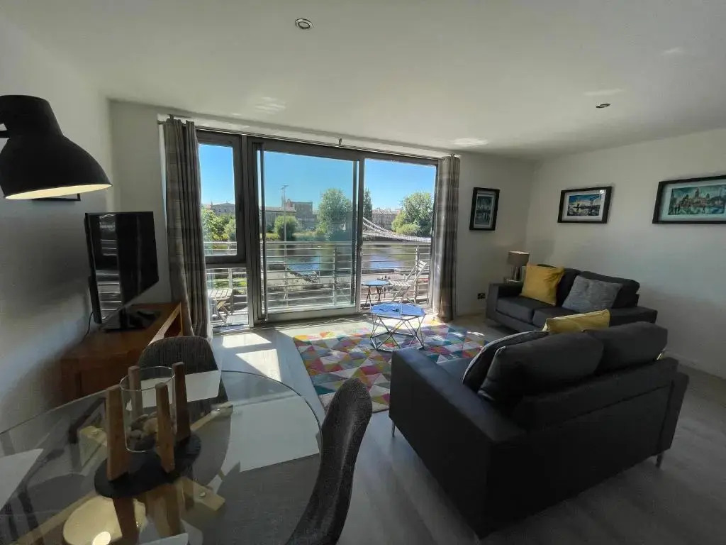 St Enoch Apartment