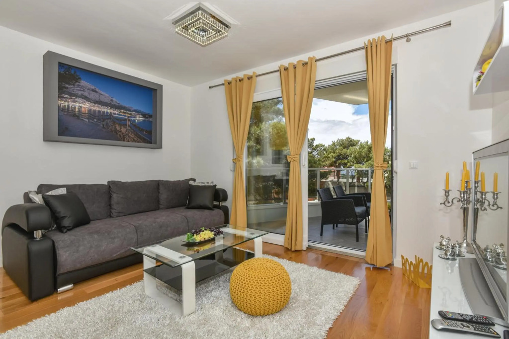 Apartment Đaninovica I