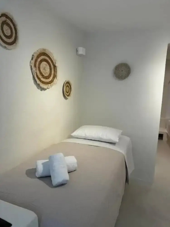White Sand Cave Suite