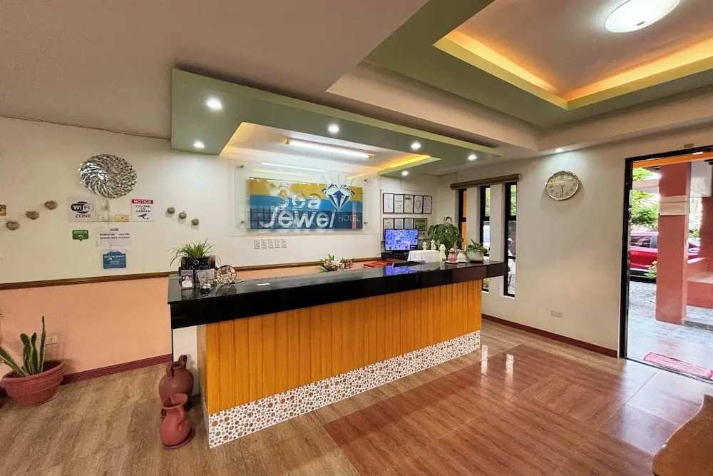 Sea Jewel Hotel Puerto Galera powered by Cocotel
