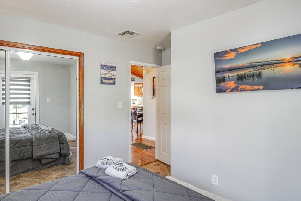 Mtn-view Getaway w/ Game Room, 1 Mi to Kern River!