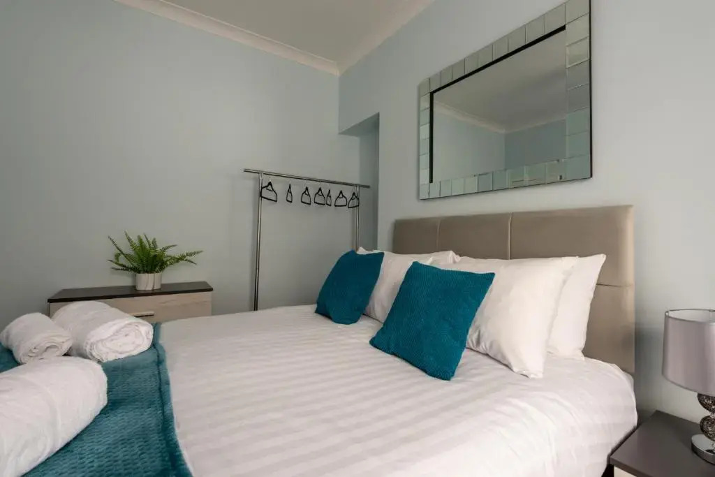 St James Place 4 bed Apt with ALTIDO
