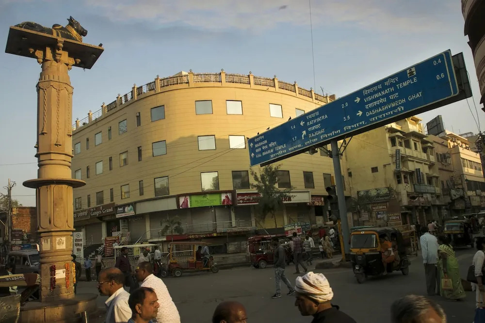 Hotel Ganges Grand - 600m from Kashi Vishwanath Temple