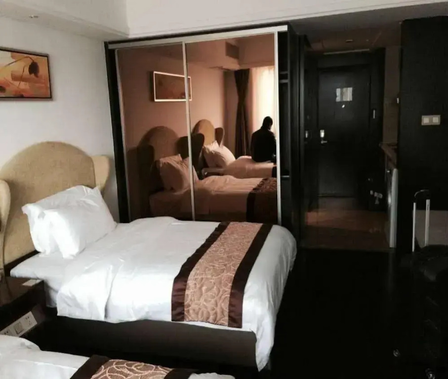 Senberstan Sixiangjia Holiday Apartment (Chengdu Financial City)