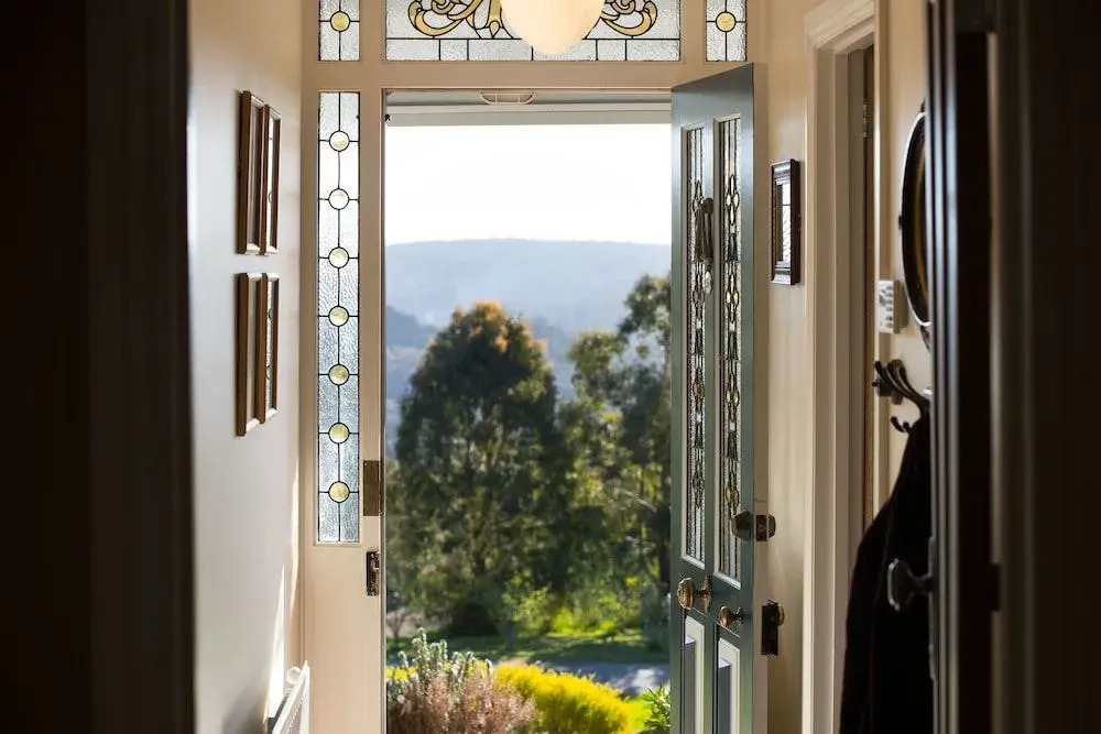 Gladville- old world charm with stunning views