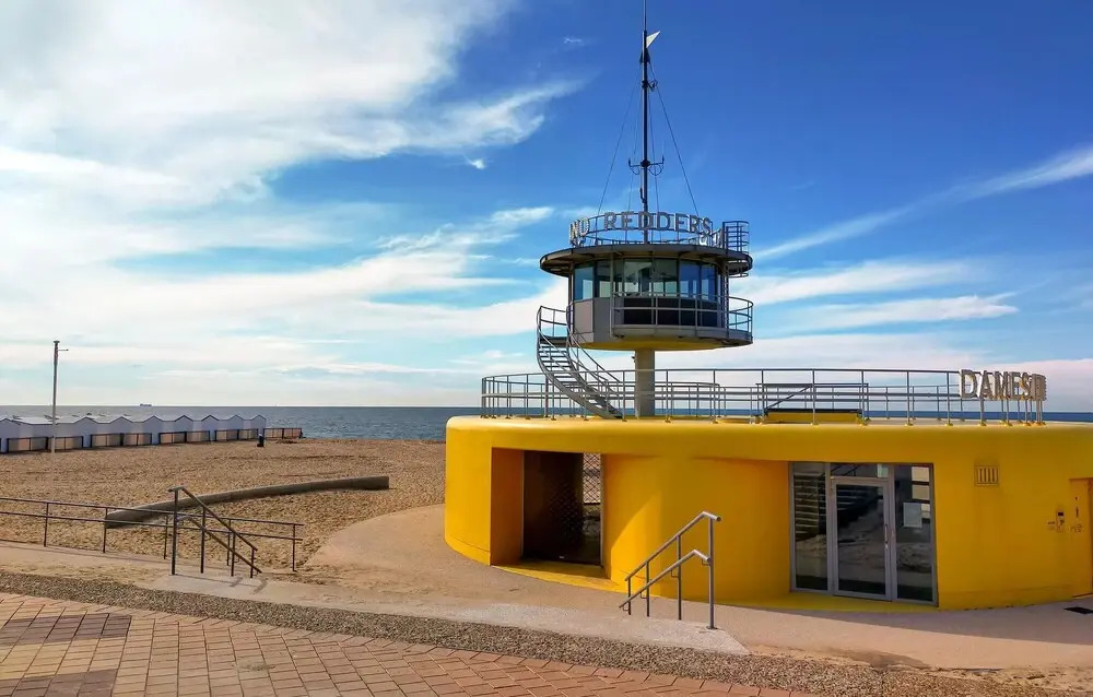 Beautiful Apartment in Knokke With 2 Bedrooms and Wifi