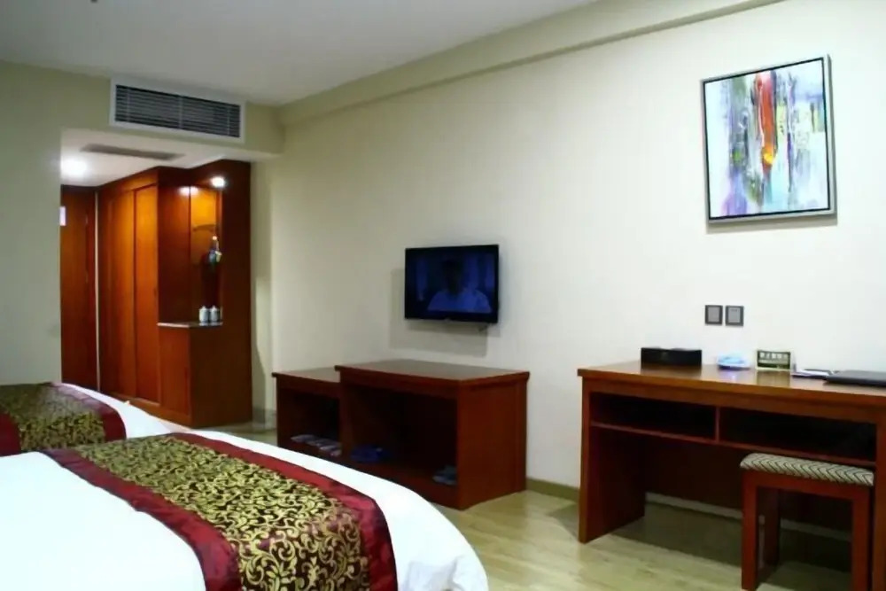 Grandhall Hotel Shishi
