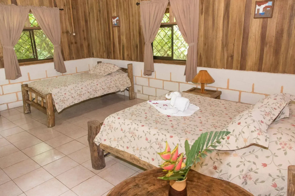 Arenal Oasis Eco Lodge & Wildlife Refuge
