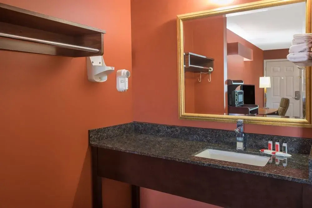 Baymont by Wyndham Commerce GA Near Tanger Outlets Mall
