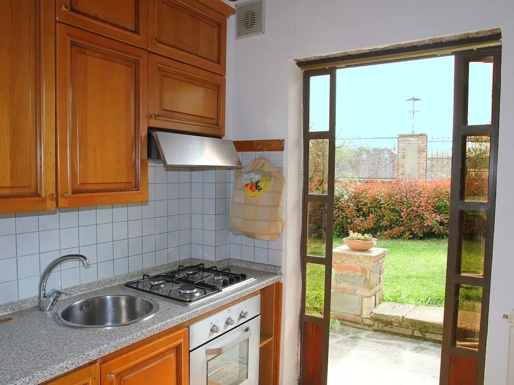 Spacious Cottage With Pool in Arezzo Italy