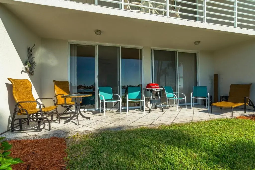 Bahia Vista 8-115