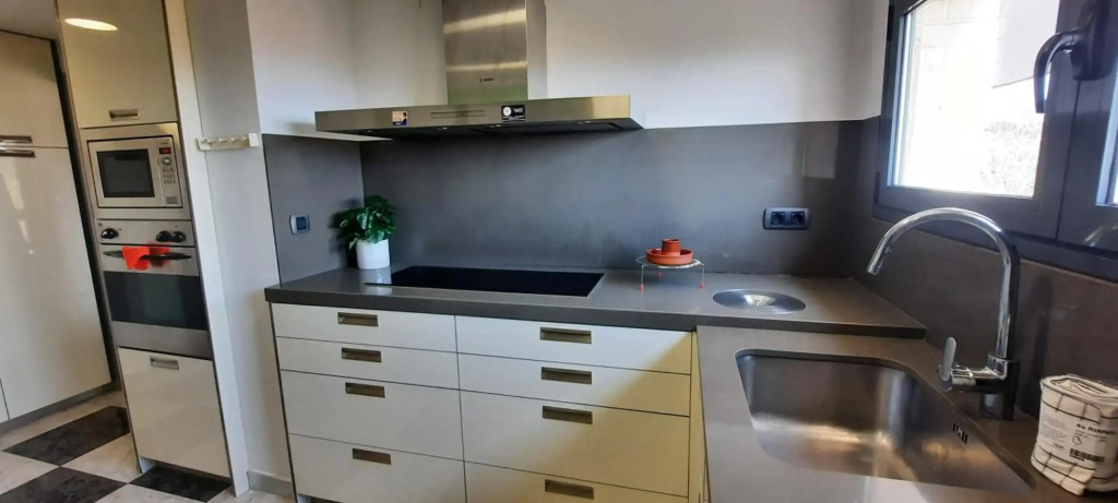Bright near the beach & Barcelona - Apartment