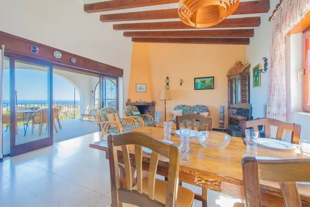 Villa Cucarres 2i