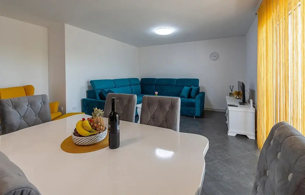 Awesome Apartment in Porec With Wifi and 2 Bedrooms