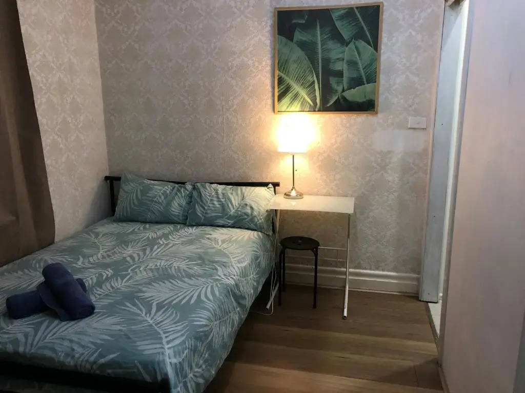 Melbourne short stay - Caulfield station, Monash Uni