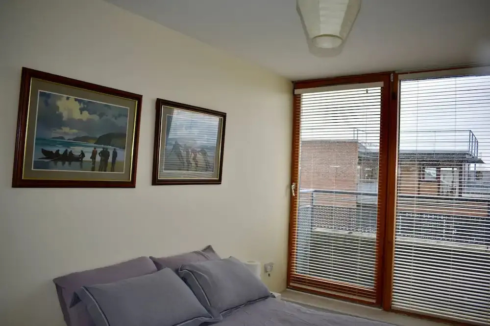 Stunning 2 Bedroom Penthouse In Grand Canal Docks