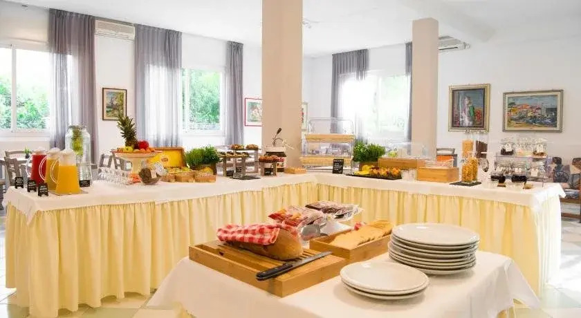 HOTEL VIENNA "Casa di viaggiatori per viaggiatori"
